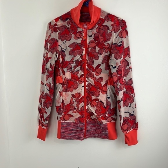Lululemon Reversible Stripe Floral Raja Jacket - Picture 2 of 10